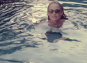 10698_natalie-portman-gifs-bikini.