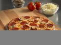 11743_Pizza_GlutenFree_Small_Pep_Beauty_37x27.