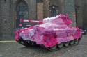 12331_yarn_bombed_tank.