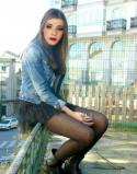 12500_outdoorangela.