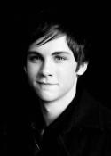 1369_kinopoisk_ru-Logan-Lerman-1252645.