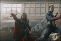 22539_Avengers-blooper-Thor-drops-hammer.