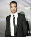 22692_1301495529_chris_pine_image-1.