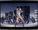 2495kylie_minogue_cgyoomh_0203.