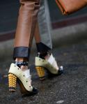 25785_shoes-street-fashion-21.