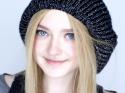 34583_kinopoisk_ru-Dakota-Fanning-1253447--w--1280.