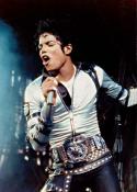 36378_MJ-Bad-Era-michael-jackson-7237881-400-560.