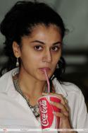 41386_taapsee-pannu-154-h.