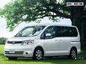 43262_Nissan_Serena_2005_30.