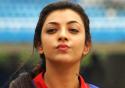 44367_kajal-kiss.