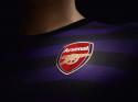 44615_nike-arsenal-2013-away-shirt-crest.