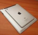 49039_1349796062_the-ipad-mini-has-a-much-smaller-footprint-than-the-full-sized-ipad.