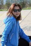 49194_naWbD19H2XI.