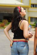 51201_hansika_motwani_cute_smile_pics_08.