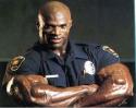 5320ronnie-coleman-police-officer.