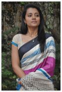 56374_Trisha.