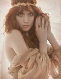 60627_florence-vogue-uk-2.