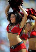 6797bucs-cheerleader-opoc-106930.