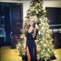 70965_paulina-gretzky-christmas-tree.