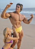 76074_Arnold-Schwarzenegger-Young-Photos-28.