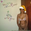 77342_xmas-girlfriends-5.