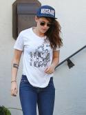 77856_kristen-stewart-thanksgiving-fat-5.