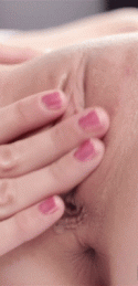 8300_537353-rub-those-large-lips.