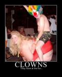 92269_clowns-they-have-all-the-fun.