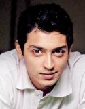95784_aditya_mehta_002_b.