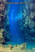 96780_funny-cliff-ocean-scuba-diving-tectonic-plates.
