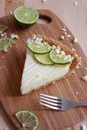 97154_white-chocolate-key-lime-pie-355003-475-714.