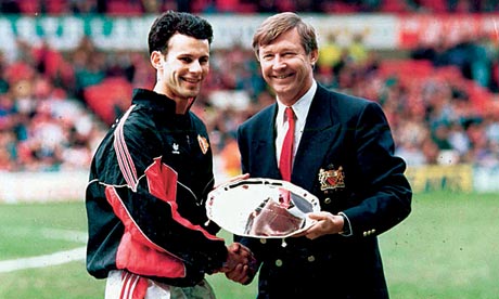 http://www.pictureshack.ru/images/55561_Ryan-Giggs-and-Fergie-006.jpg